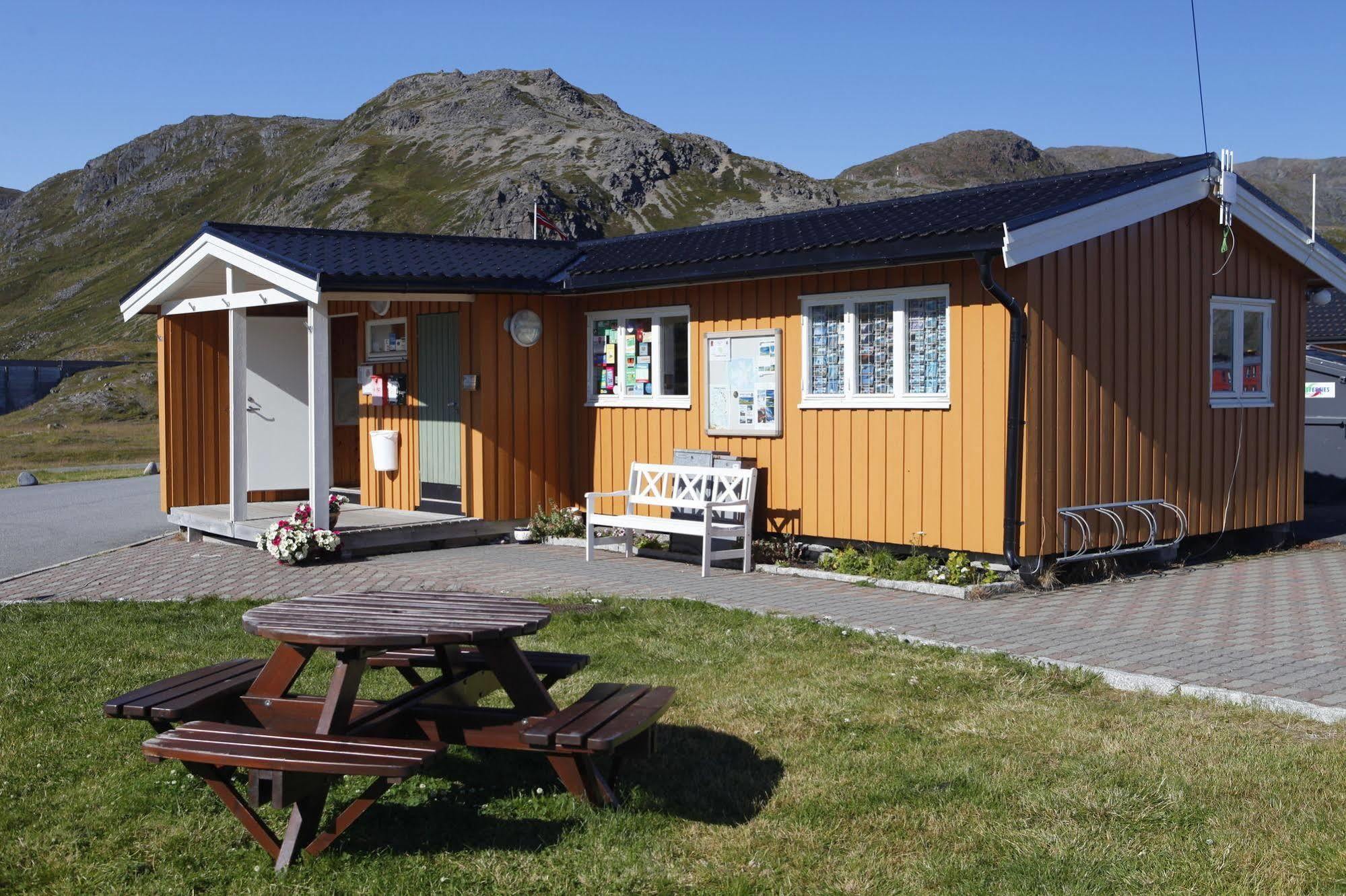 Nordkapp Camping Хоннингсвог Экстерьер фото